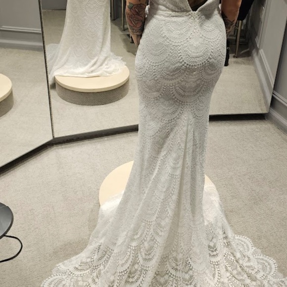 Bohemian Wedding Dress - Picture 2 of 5